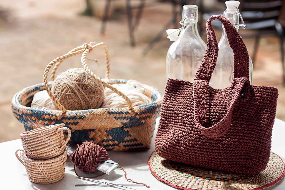9 Beautiful Mesh-Bag Patterns For Crochet Inspiration