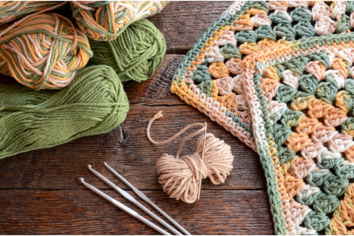 10 Easy Crochet Placemat Patterns You Can Make With Cotton Yarn