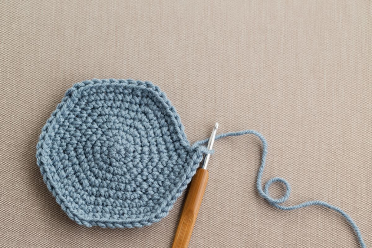 5 Steps For How To Hold Yarn When Crocheting (+ Must-Know Tips)